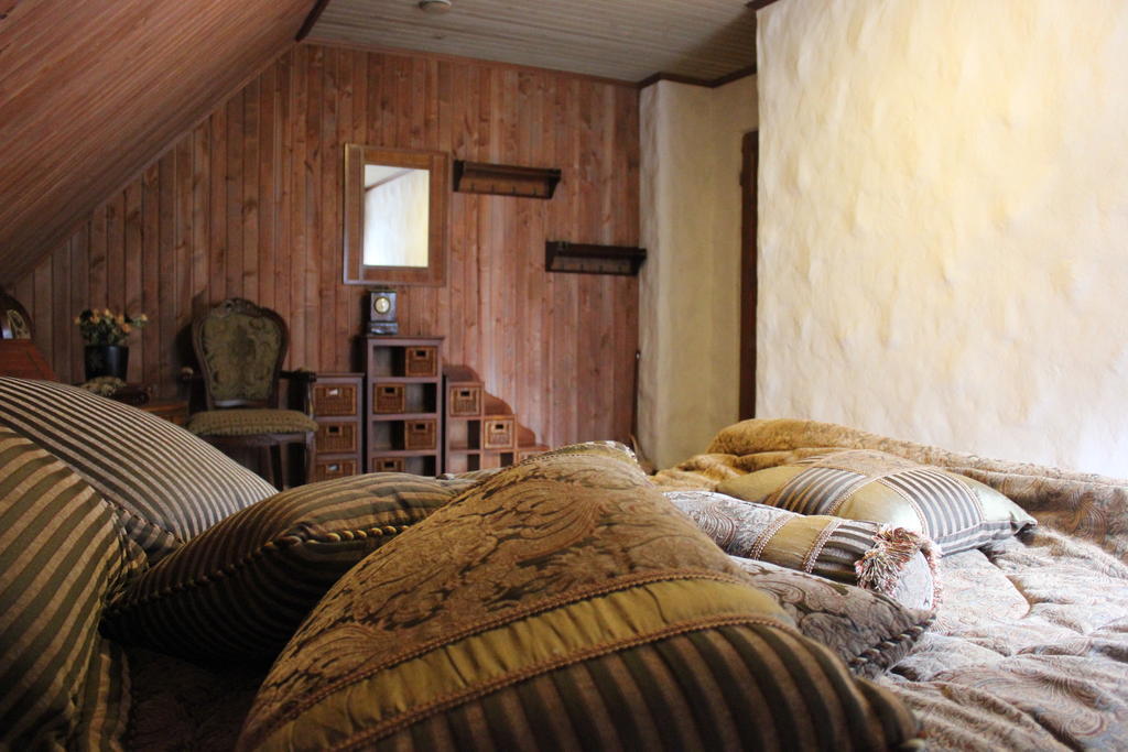 Krapi Guesthouse Treimani Zimmer foto